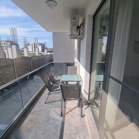 דירות Năvodari Apartament Mivali מראה חיצוני תמונה