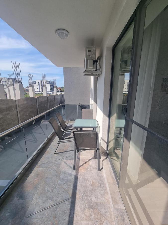 דירות Năvodari Apartament Mivali מראה חיצוני תמונה