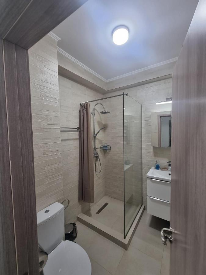 דירות Năvodari Apartament Mivali מראה חיצוני תמונה